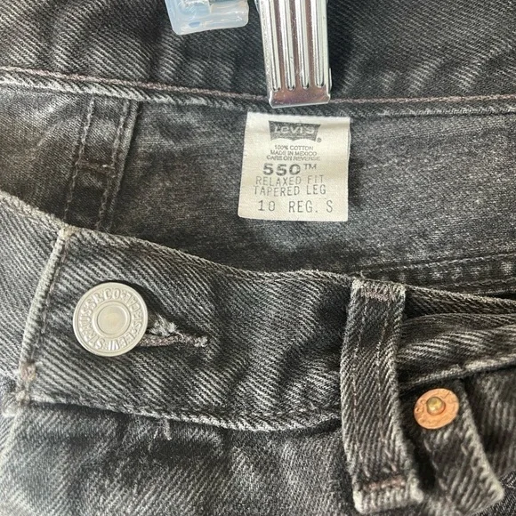 Vintage Levi’s Mom Jeans